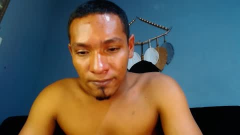 Snapshot of prometo23cm chatting on 12-20-24, 07:01 Grande y Gruesa online show from 12-20-24, 07:01