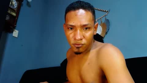 Snapshot of prometo23cm chatting on 01-14-25, 11:16 Grande y Gruesa online show from 01-14-25, 11:16