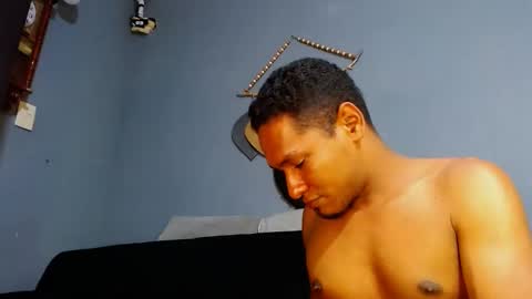 Snapshot of prometo23cm chatting on 02-08-25, 09:35 Grande y Gruesa online show from 02-08-25, 09:35