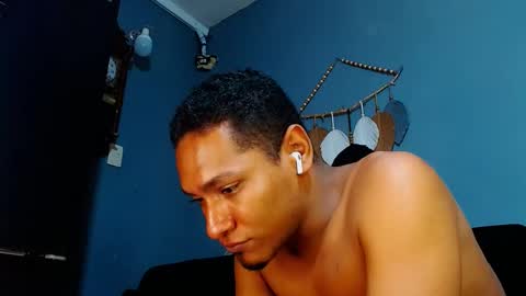 Snapshot of prometo23cm chatting on 02-10-25, 11:57 Grande y Gruesa online show from 02-10-25, 11:57