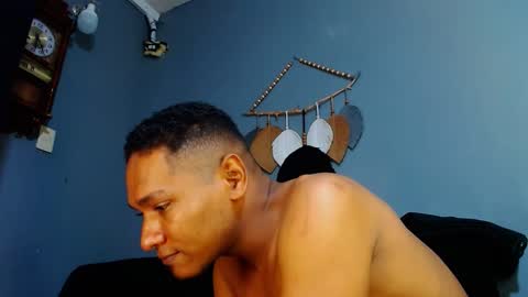 Snapshot of prometo23cm chatting on 02-14-25, 02:23 Grande y Gruesa online show from 02-14-25, 02:23