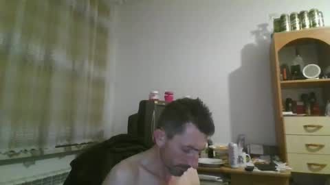 Mariusz online show from 12-21-24, 09:36