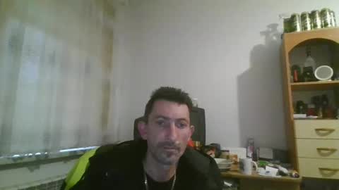 Mariusz online show from 12-25-24, 02:02