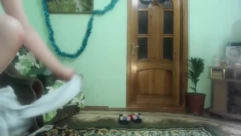 Snapshot of proud_sweet_21 chatting on 12-31-24, 10:34 proud sweet 21 online show from 12-31-24, 10:34