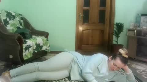 Snapshot of proud_sweet_21 chatting on 01-08-25, 06:52 proud sweet 21 online show from 01-08-25, 06:52