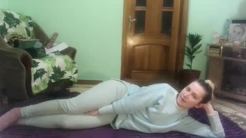 Snapshot of proud_sweet_21 chatting on 02-21-25, 10:15 proud sweet 21 online show from 02-21-25, 10:15