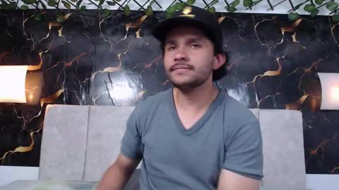 Adris  Juan online show from 02-26-26, 03:05