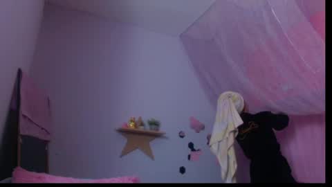 Snapshot of provincute chatting on 05-23-26, 02:17 Adris Juan online show from 05-23-26, 02:17