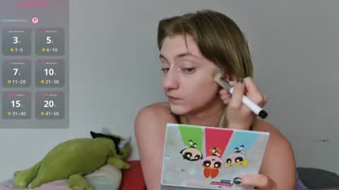 Oli online show from 07-25-26, 09:23