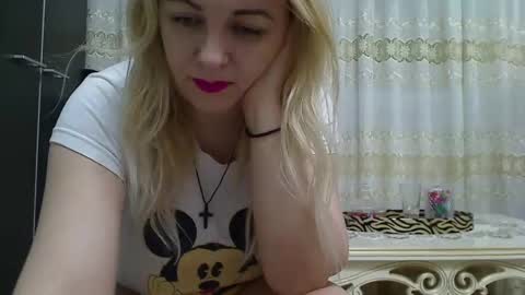 Snapshot of pryncess_sweety chatting on 12-08-24, 06:06 Pryncess sweety online show from 12-08-24, 06:06