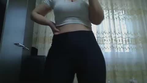 Snapshot of pryncess_sweety chatting on 03-06-25, 07:14 Pryncess sweety online show from 03-06-25, 07:14