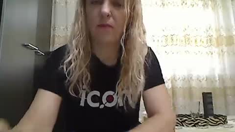Snapshot of pryncess_sweety chatting on 10-24-25, 09:06 Pryncess sweety online show from 10-24-25, 09:06