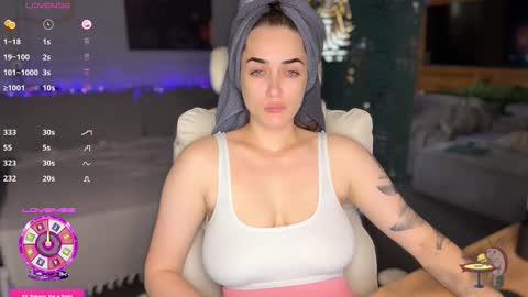 Snapshot of ps6pro chatting on 09-19-25, 01:56 Queen of Pain online show from 09-19-25, 01:56