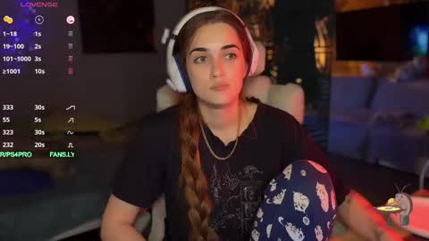 Snapshot of ps6pro chatting on 10-31-25, 01:01 Queen of Pain online show from 10-31-25, 01:01