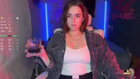 Snapshot of ps6pro chatting on 11-08-25, 09:31 Queen of Pain online show from 11-08-25, 09:31