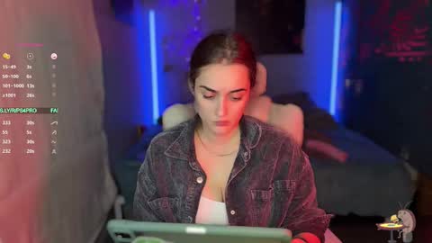 Snapshot of ps6pro chatting on 11-08-25, 09:35 Queen of Pain online show from 11-08-25, 09:35