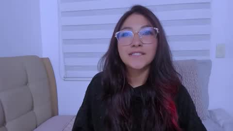 Snapshot of pscis_69 chatting on 01-13-26, 04:18 Mara online show from 01-13-26, 04:18