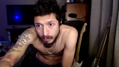 Snapshot of psilocipher chatting on 11-05-25, 03:01 Sk8wave online show from 11-05-25, 03:01