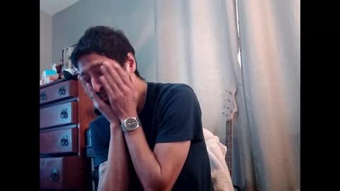 Snapshot of psilocipher chatting on 11-16-25, 09:31 Sk8wave online show from 11-16-25, 09:31