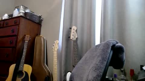 Snapshot of psilocipher chatting on 05-22-26, 10:48 Sk8wave online show from 05-22-26, 10:48
