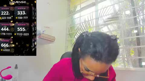 psique_naughty2 online show from 02-11-25, 03:29