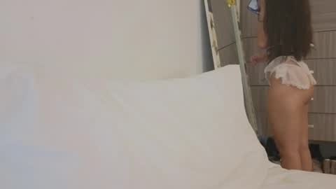 Katerine online show from 11-19-25, 10:21