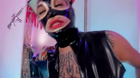 Snapshot of psychodoll_11 chatting on 05-15-26, 03:52 psycodoll online show from 05-15-26, 03:52