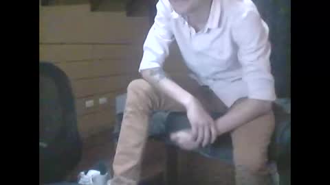 Snapshot of psytico chatting on 03-26-26, 07:47 lumoca online show from 03-26-26, 07:47