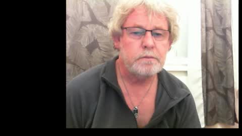 ptitrouquin online show from 11-19-25, 06:41