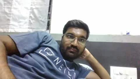 Snapshot of ptl1711 chatting on 12-25-24, 01:30 ptl1711 online show from 12-25-24, 01:30