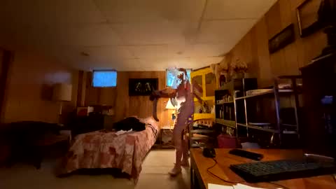 Snapshot of ptyhosefetish chatting on 09-14-25, 01:21 ptyhosefetish online show from 09-14-25, 01:21