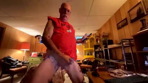 Snapshot of ptyhosefetish chatting on 09-16-25, 01:34 ptyhosefetish online show from 09-16-25, 01:34