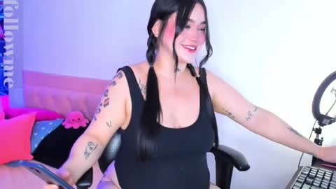 puca_and_garu online show from 10-23-25, 04:01