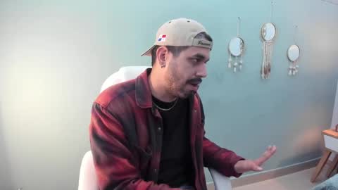 Snapshot of puch16 chatting on 09-08-25, 03:55 Diego online show from 09-08-25, 03:55