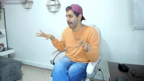 Snapshot of puch16 chatting on 10-02-25, 04:47 Diego online show from 10-02-25, 04:47