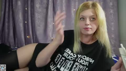 Nayaa Nay 3 online show from 04-12-26, 08:47