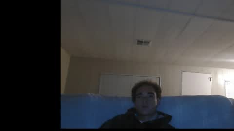 Snapshot of pufftropica chatting on 11-22-25, 02:21 pufftropica online show from 11-22-25, 02:21