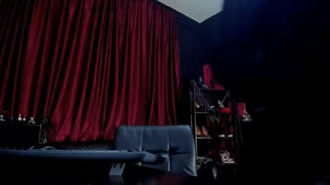 Snapshot of puffy_love chatting on 12-15-24, 06:26 MissPuffyLove online show from 12-15-24, 06:26