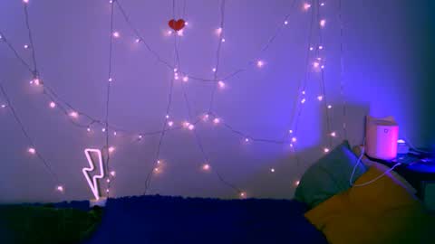 EsteticHouse online show from 02-12-25, 05:05