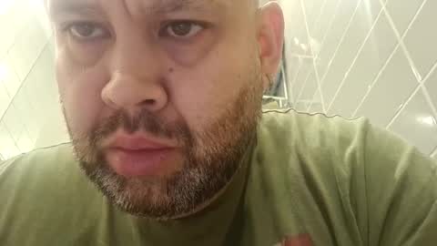 Snapshot of pulpdiction2 chatting on 12-19-24, 05:29 Pulp online show from 12-19-24, 05:29