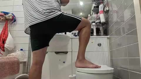 Snapshot of pulpdiction2 chatting on 10-12-25, 08:35 Pulp online show from 10-12-25, 08:35