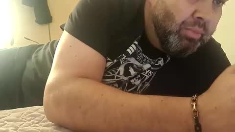 Snapshot of pulpdiction2 chatting on 11-23-25, 03:01 Pulp online show from 11-23-25, 03:01