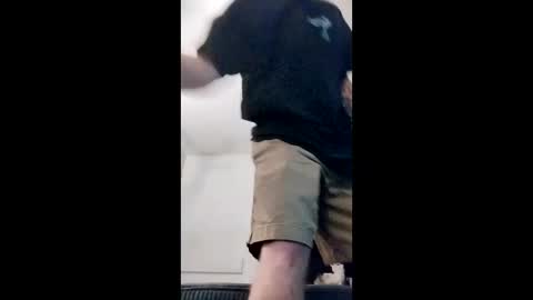 punkrockb1987 online show from 04-20-26, 06:42