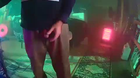 Snapshot of punkrunr083 chatting on 02-26-25, 07:42 punkrunr083 online show from 02-26-25, 07:42