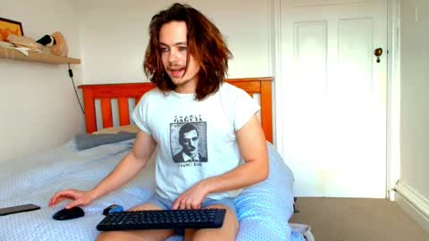 Snapshot of punktwink420 chatting on 09-25-25, 02:15 Punktwink420 online show from 09-25-25, 02:15