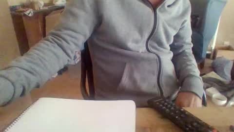 pup_y online show from 10-12-25, 11:31