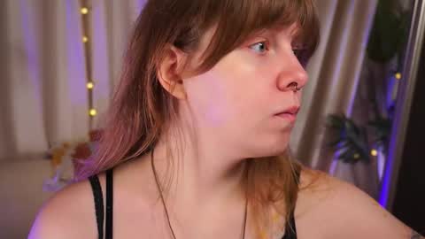 constant schedule Wednesday  Friday  Saturday  Sunday  The Rosemarie online show from 10-07-25, 05:37