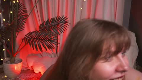 constant schedule Wednesday  Friday  Saturday  Sunday  The Rosemarie online show from 11-30-25, 06:23