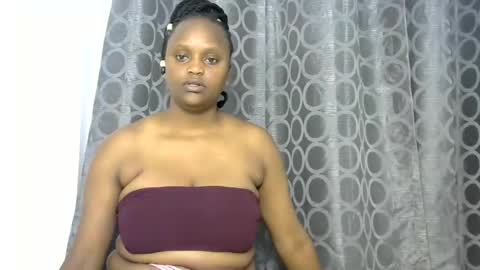 Snapshot of pure_seductive chatting on 07-28-26, 12:23 pure_seductive online show from 07-28-26, 12:23