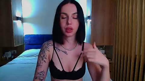 Julia online show from 07-09-26, 03:49